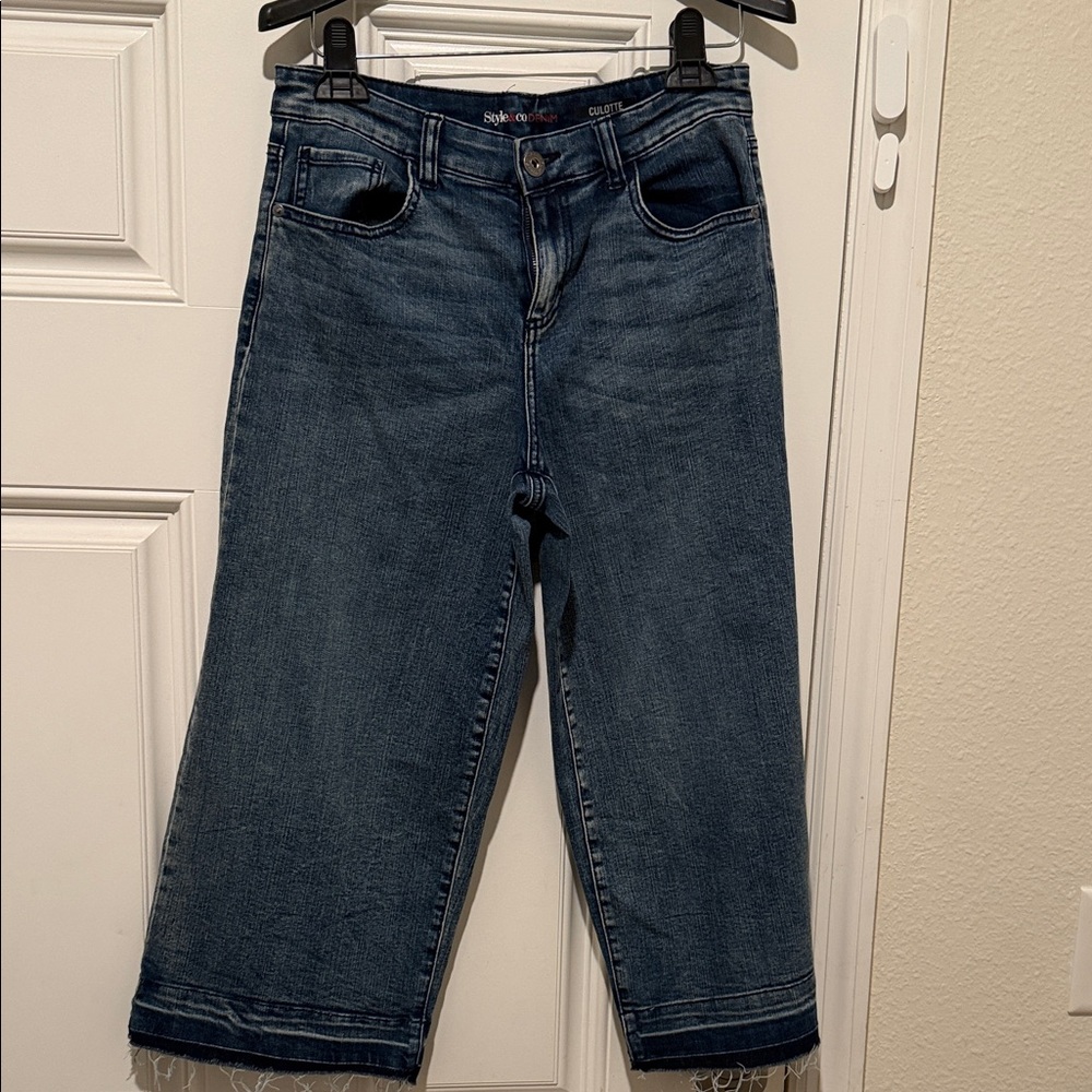 Style & Co. Dark Blue Cropped Jeans